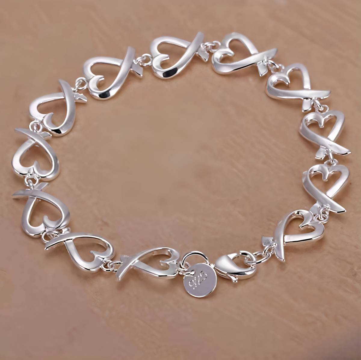 браслет с сердцем, браслет с сердцами, цепочка с сердцами, украшение с сердцем, украшение женское купить, купить подарок на 14 февраля, браслет на 14 февраля, браслет на 14 февраля женский, браслет для девушки, браслет для мамы, подарок маме купить, браслет-цепочка